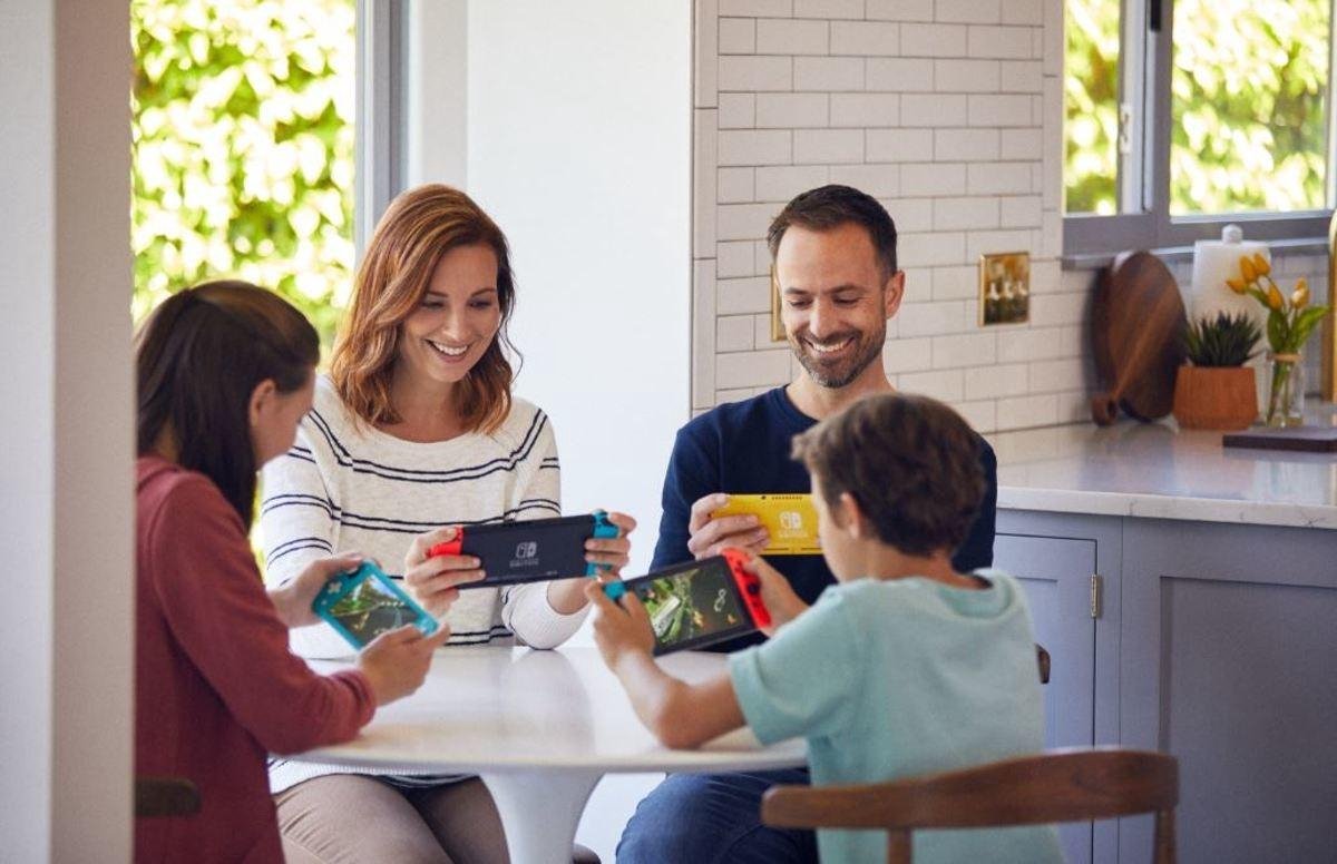 Nintendo Switch Lite Turquoise - flash vidéo