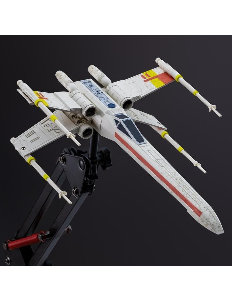 Disney - Star Wars - Lampe de bureau X-Wing - flash vidéo