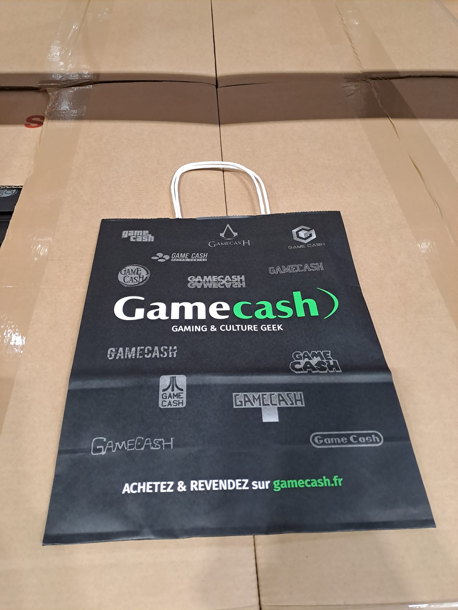 200 sacs moyens logotés Gamecash - flash vidéo