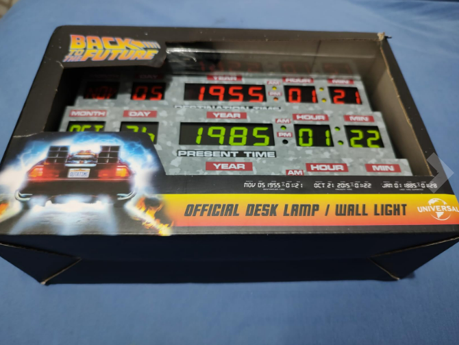 Retour vers le futur - Lampe de bureau / Applique murale 3D Console de la machine à remonter le temps de la DeLorean - flash vidéo