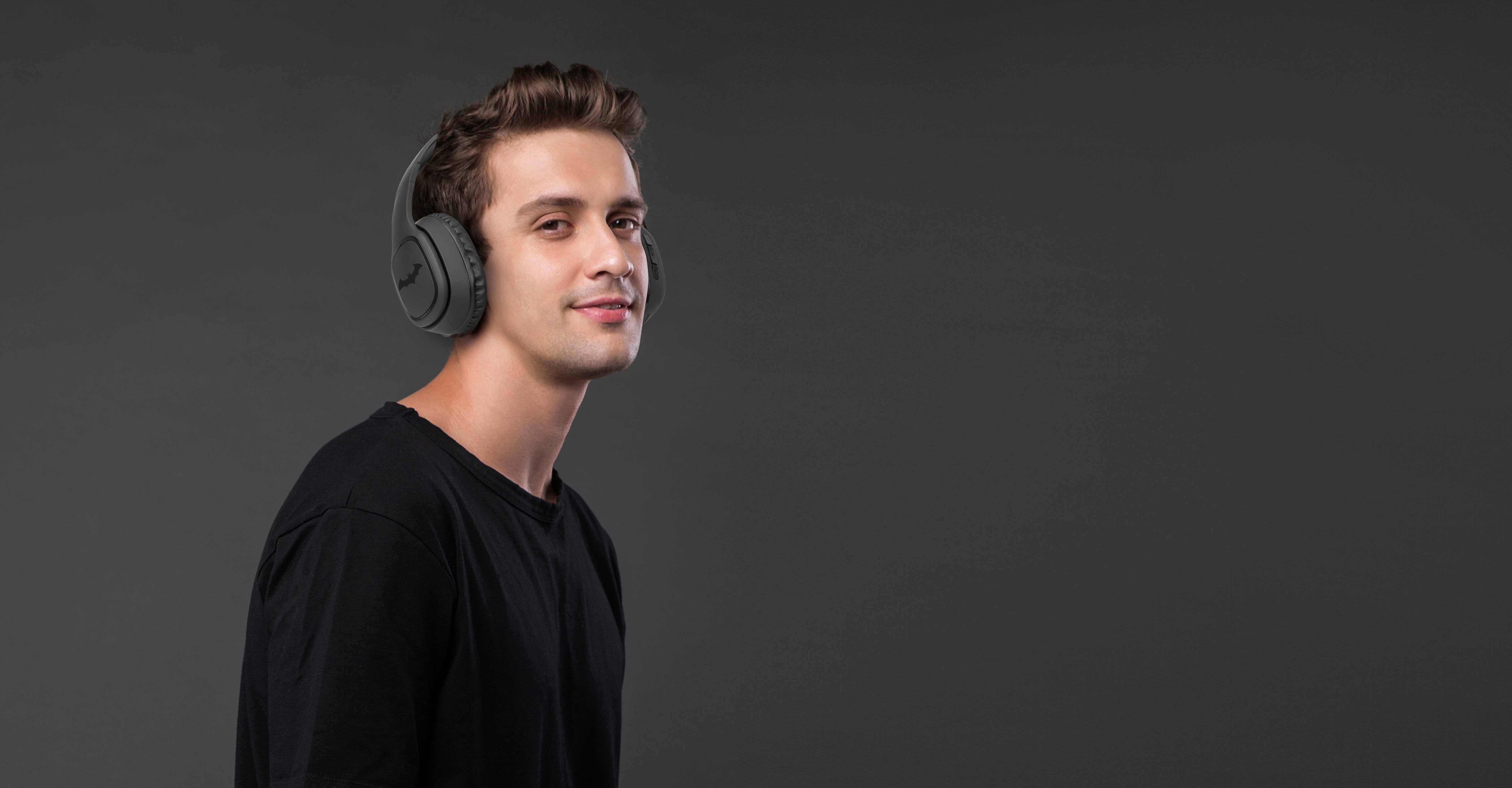 Batman - Casque sans fil pliable Chevalier Noir - flash vidéo