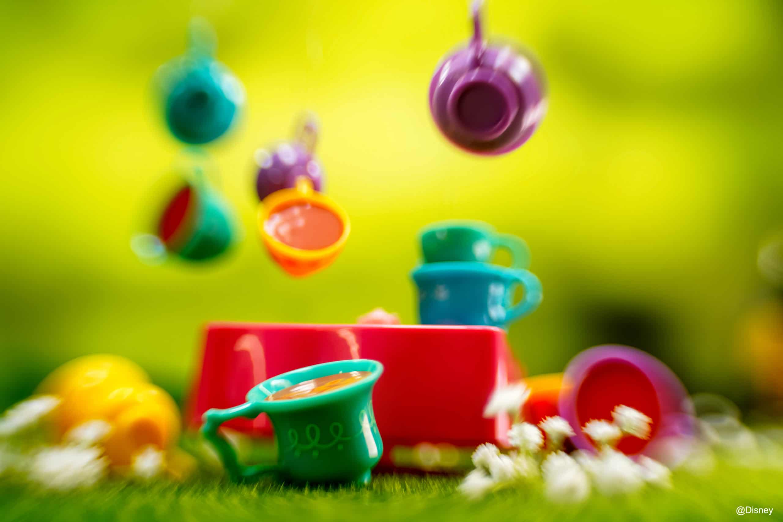 Funko Children's Game: Disney - Mad Tea Party - flash vidéo