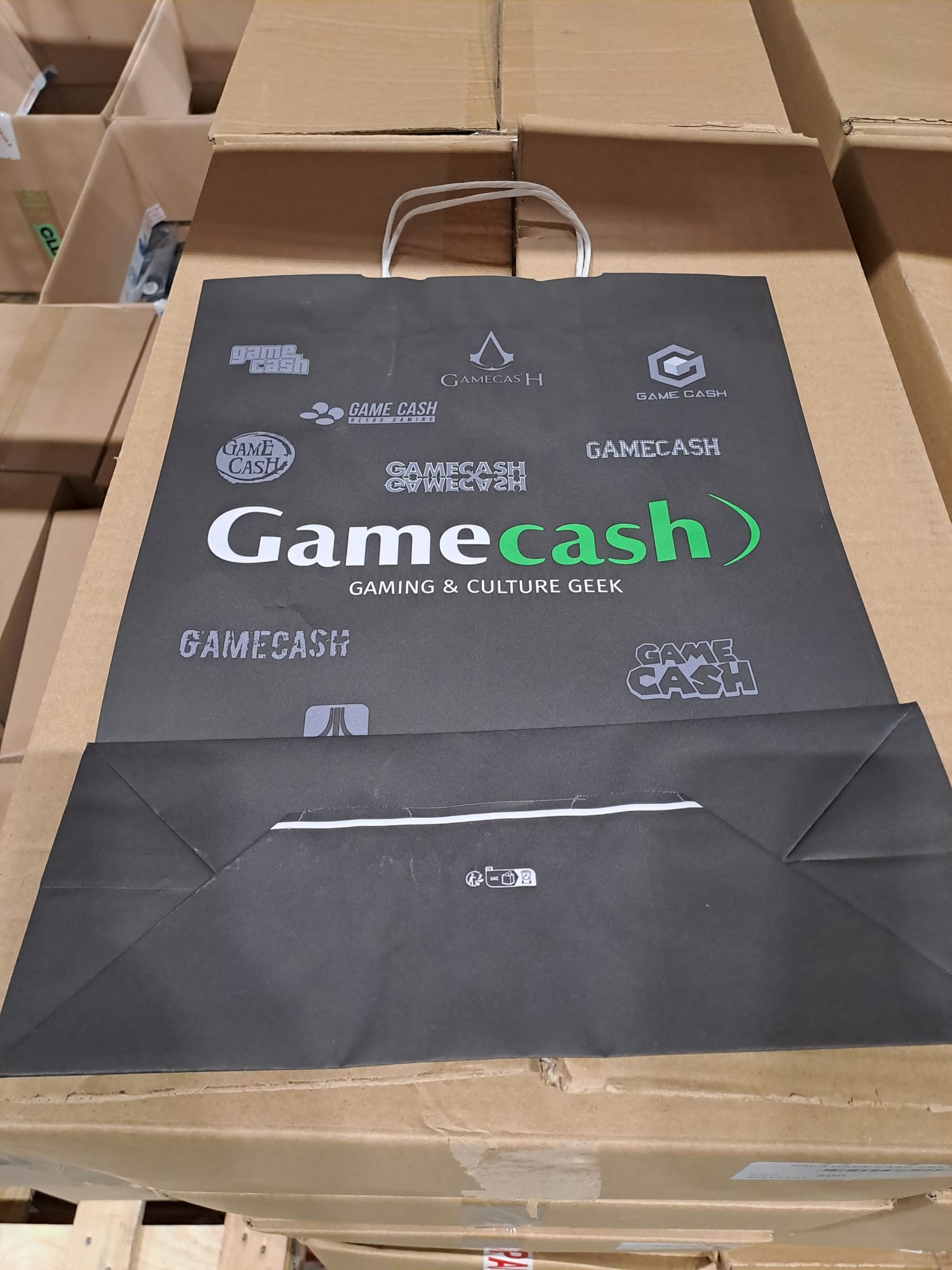 200 sacs grand format logotés Gamecash Edition 2021 - flash vidéo