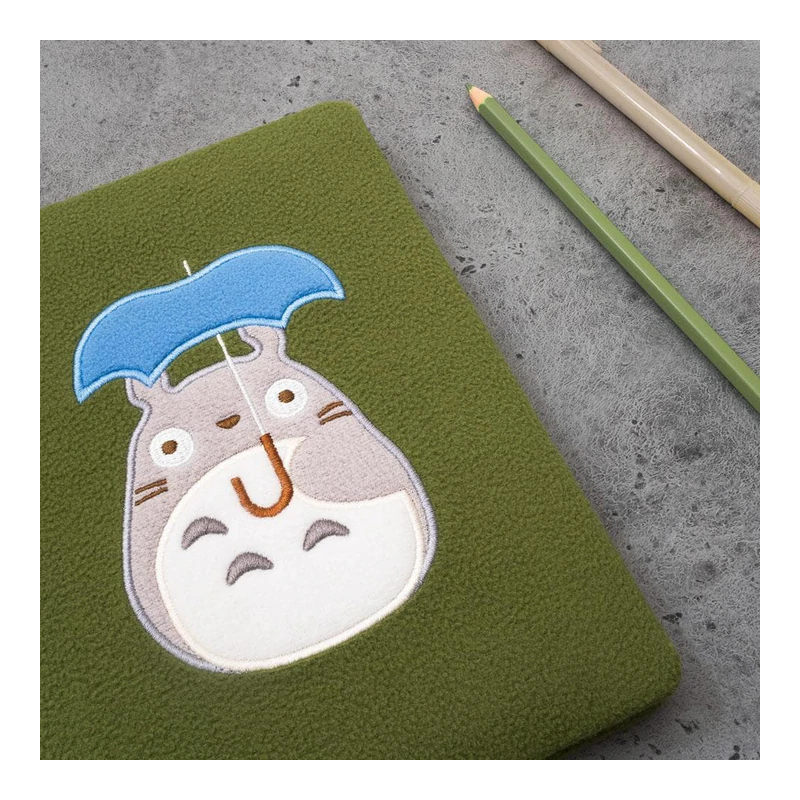 Ghibli - Mon voisin Totoro - Carnet à couverture en feutrine brodée Totoro - flash vidéo
