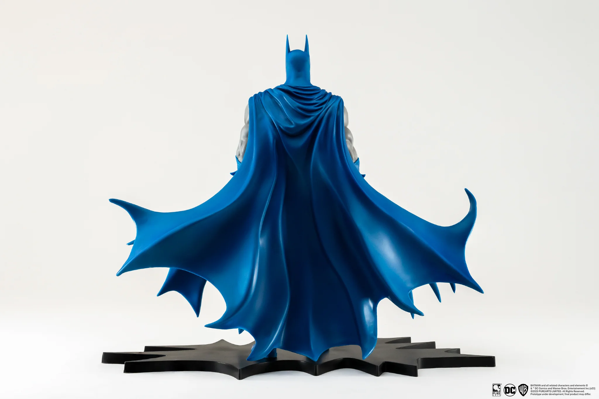 PureArts - 1:8 PVC Statues - DC Heroes - Batman Classic PX Statue 28cm - flash vidéo