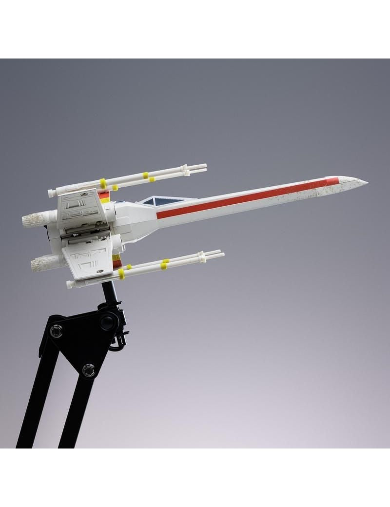 Disney - Star Wars - Lampe de bureau X-Wing - flash vidéo
