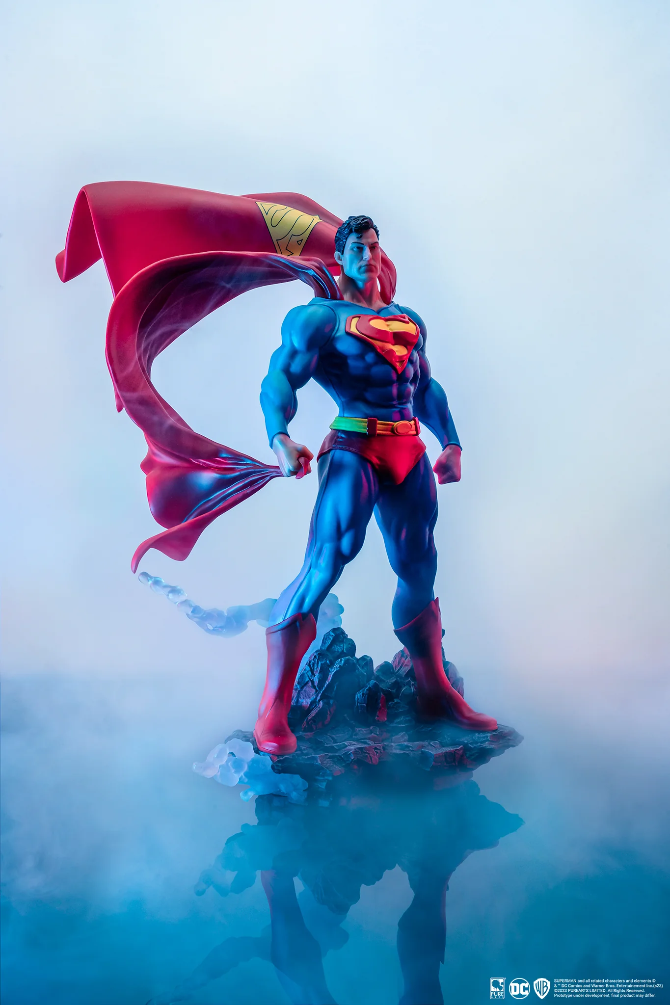 PureArts - 1:8 PVC Statues - DC Heroes - Superman Classic PX Statue 30cm - flash vidéo