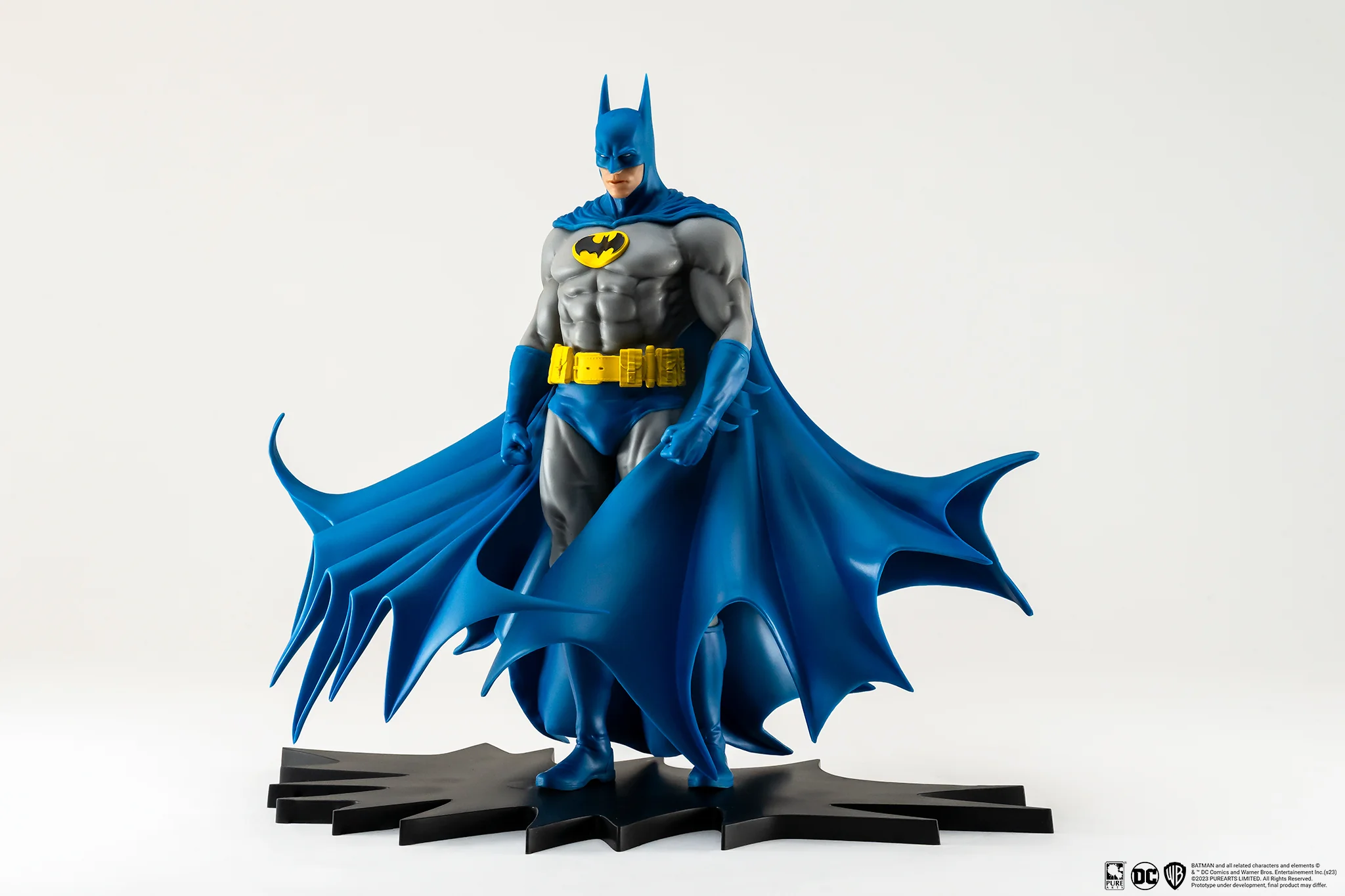 PureArts - 1:8 PVC Statues - DC Heroes - Batman Classic PX Statue 28cm - flash vidéo