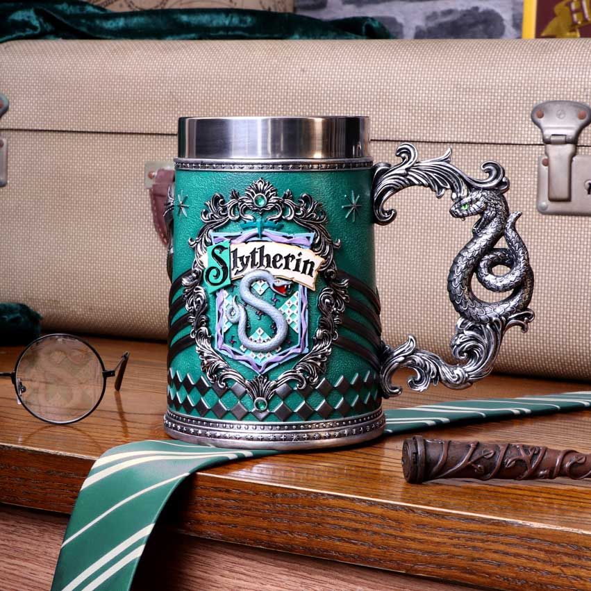 Harry Potter - Chope à collectionner Serpentard 15.5cm - flash vidéo