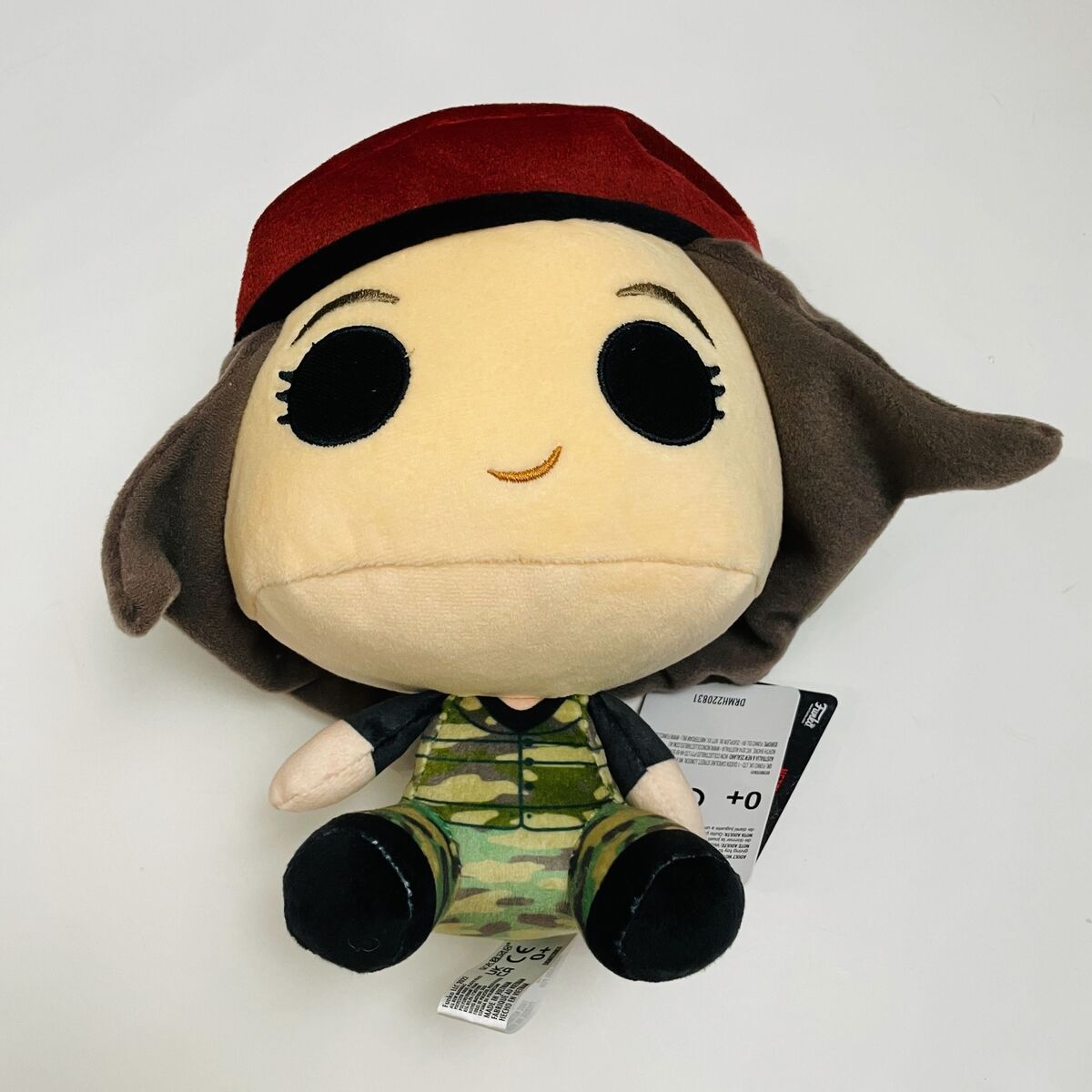 Funko Plush: Stranger Things S4 - Hunter Robin - flash vidéo