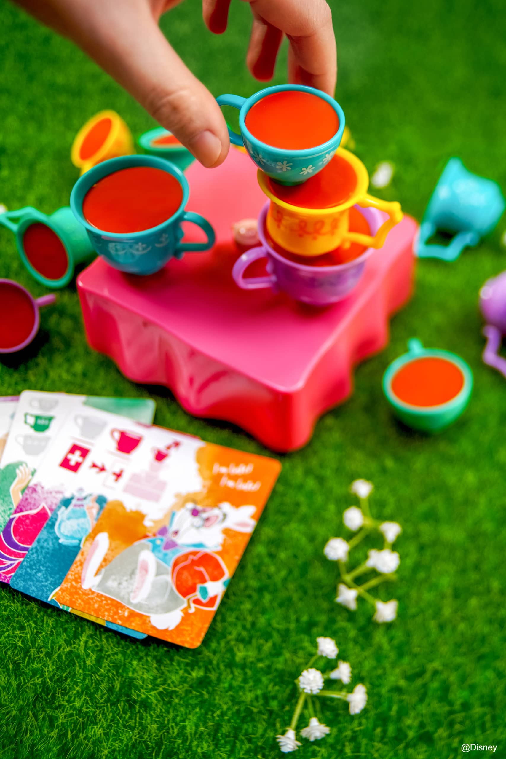 Funko Children's Game: Disney - Mad Tea Party - flash vidéo