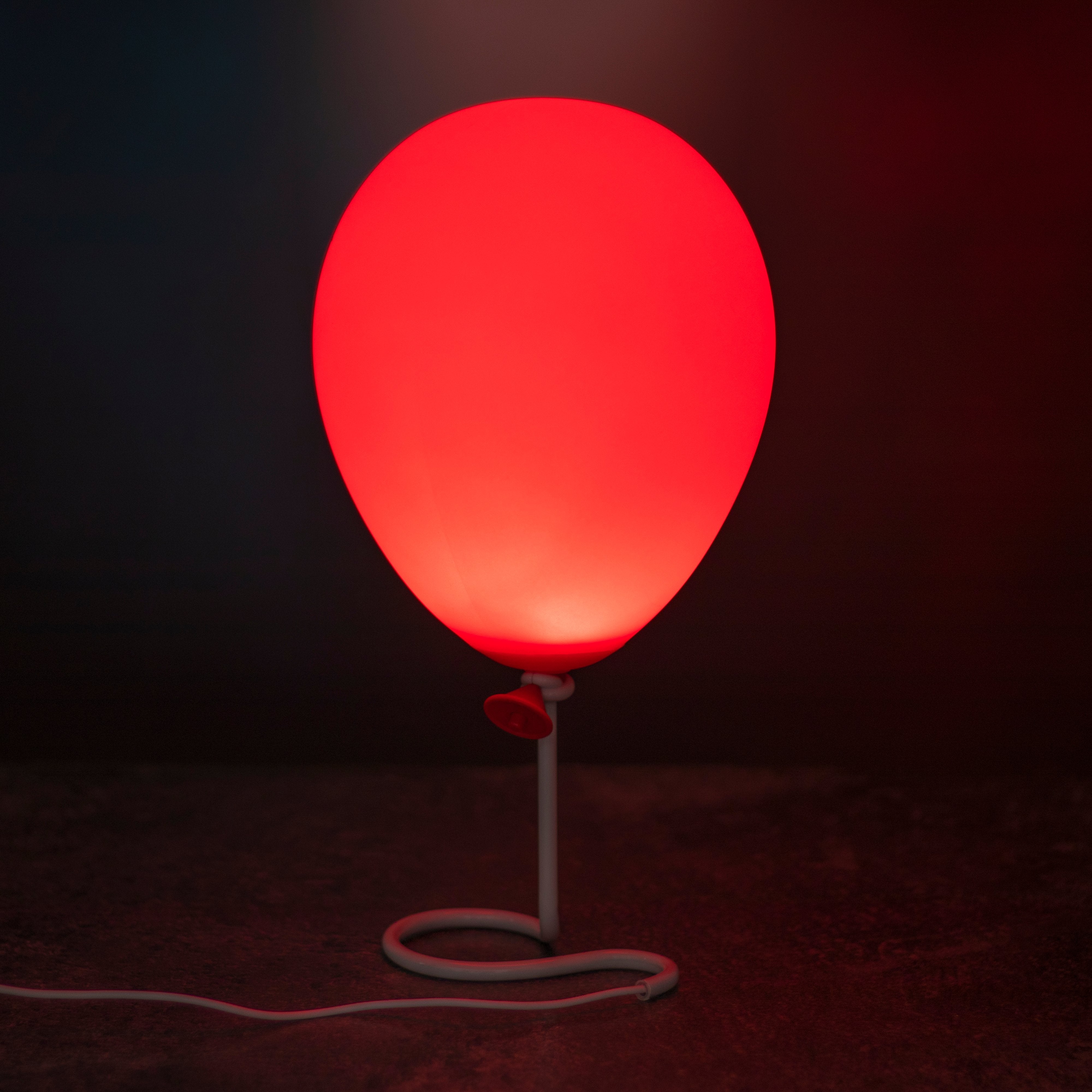 IT - Pennywise Balloon Lamp - flash vidéo
