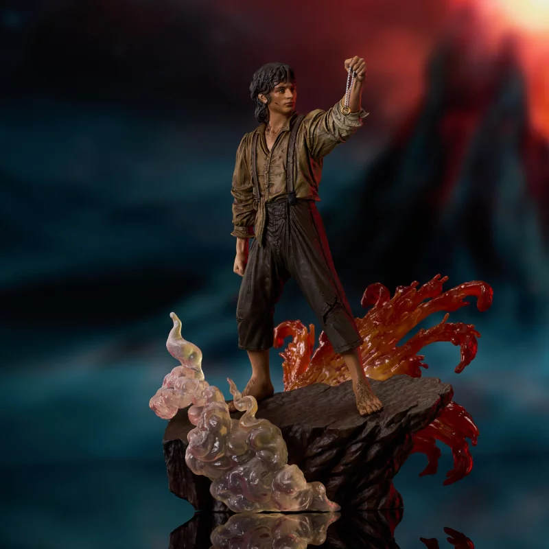 Diamond Select Toys - The Lord of the Rings Gallery - Frodon Deluxe Statue 20cm - flash vidéo
