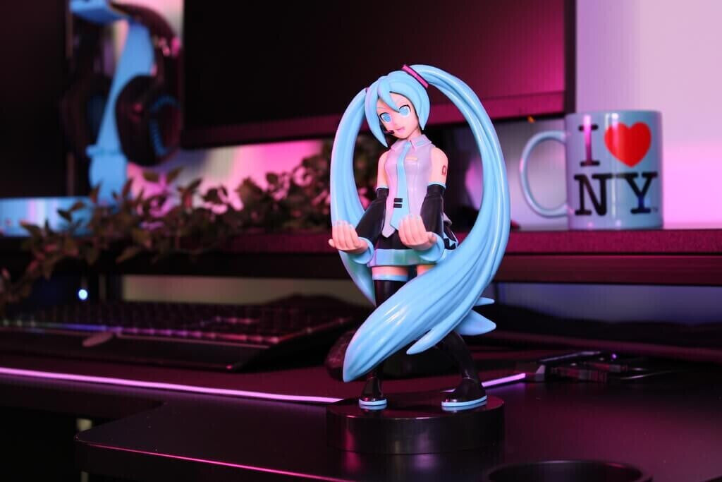 Cable Guys - Crypton - Hatsune Miku Support Chargeur pour Téléphone et Manette - flash vidéo