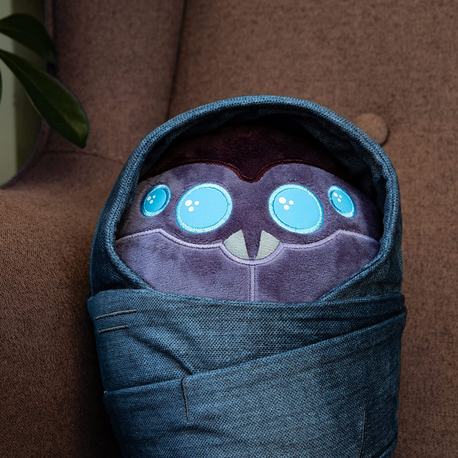 Destiny - Peluche officielle de Bébé Déchu - flash vidéo