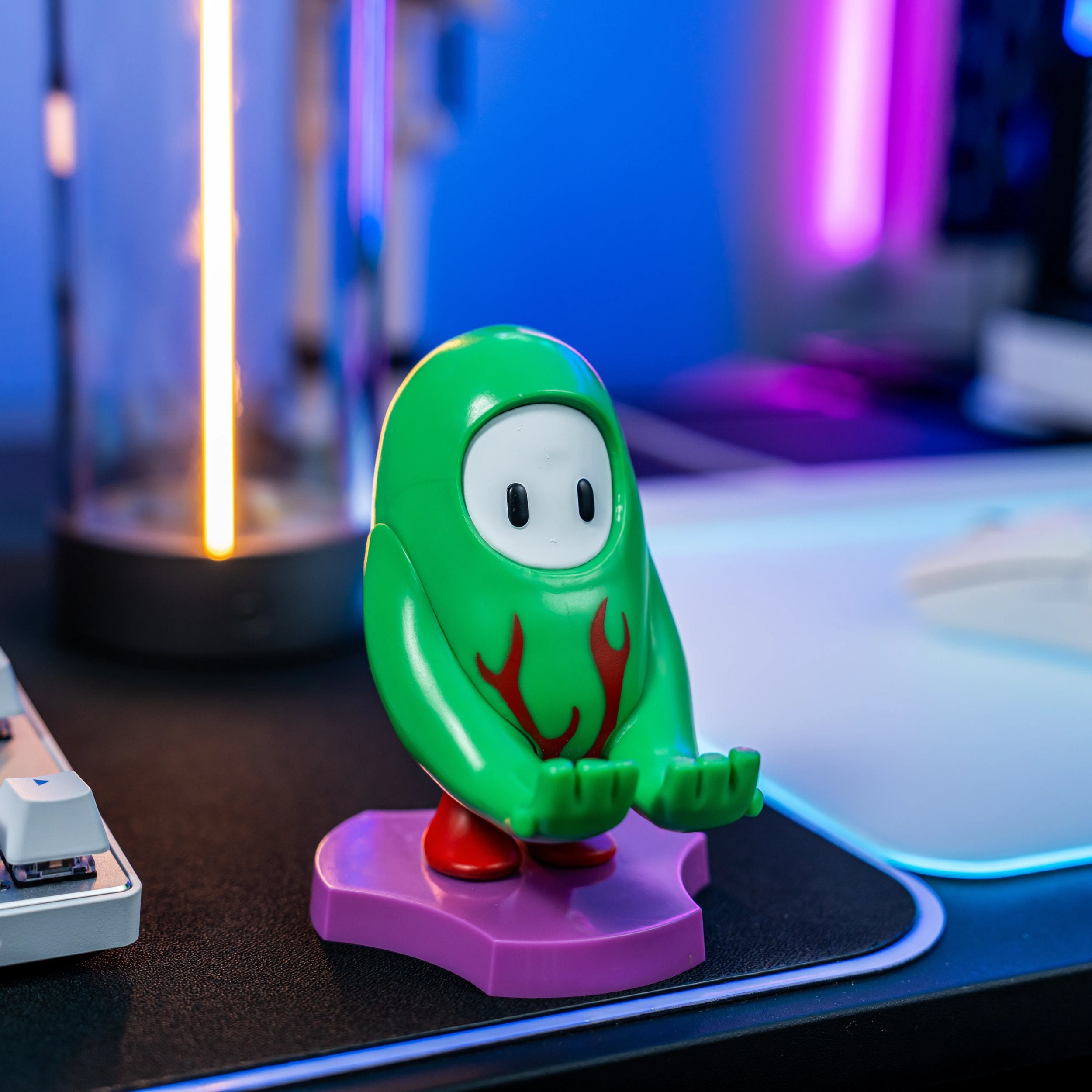 Cable Guys Holdems - Fall Guys - Support pour écouteurs et téléphone Hot Rod Flames - flash vidéo