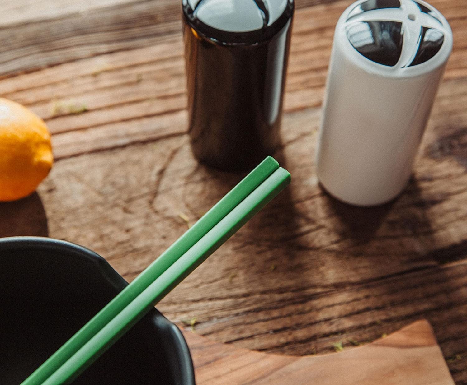 UKON!C - Microsoft - Bol à Ramen Xbox avec Baguettes - flash vidéo