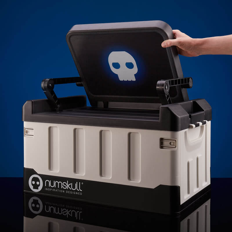 Numskull - Chaise de stockage inspiré PS5 - flash vidéo
