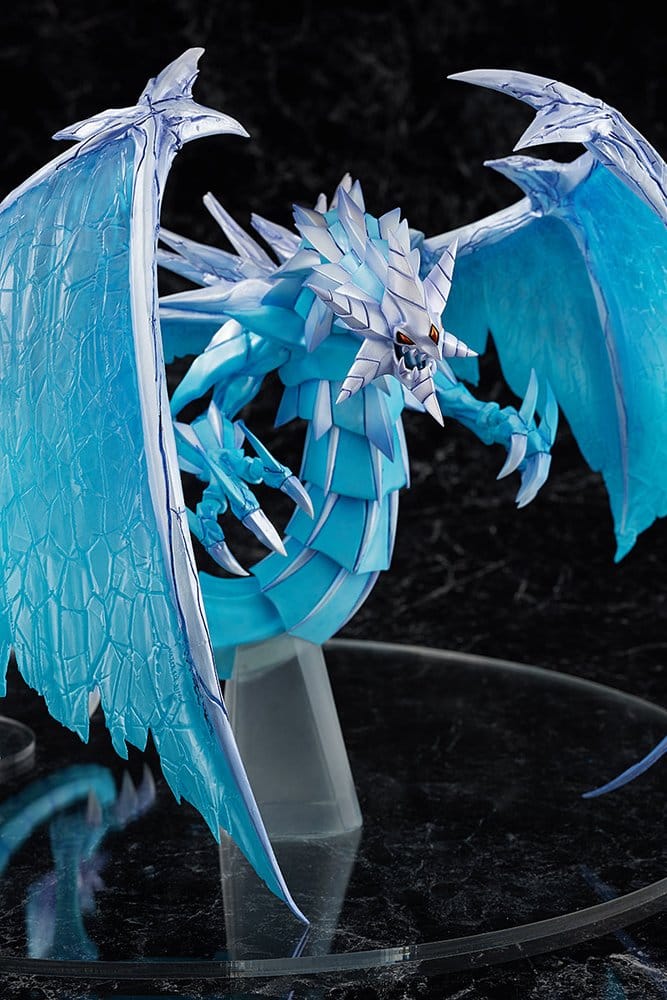 Yu-Gi-Oh! Card Game Monster Figure Collection figurine PVC Brionac, Dragon of the Ice Barrier 26 cm