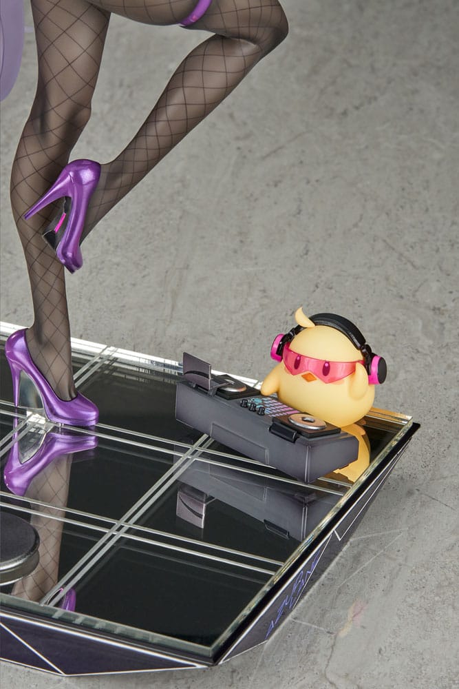 Azur Lane statuette PVC 1/7 Kearsarge All-Night Charge Ver. 30 cm