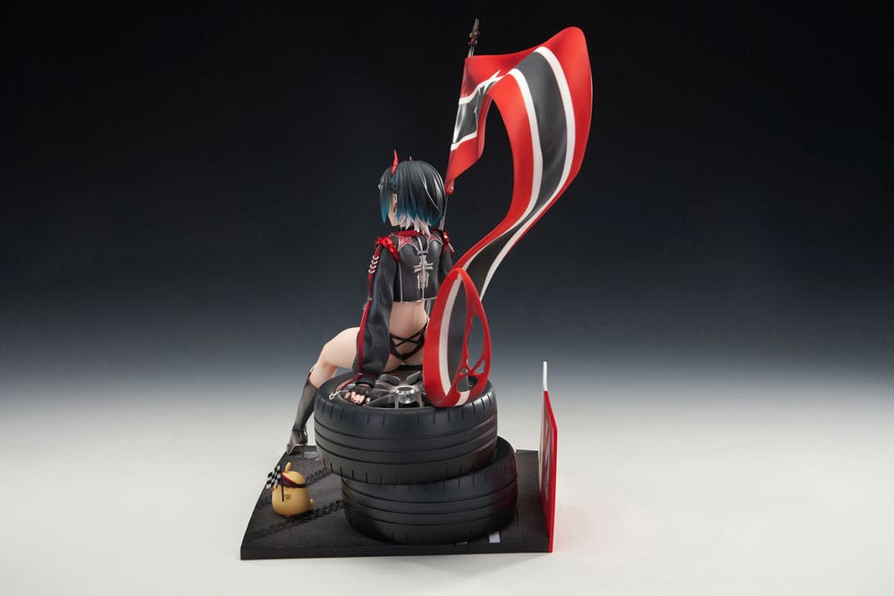 Azur Lane statuette PVC 1/7 Ulrich von Hutten Ignition Matrician Ver. 29 cm