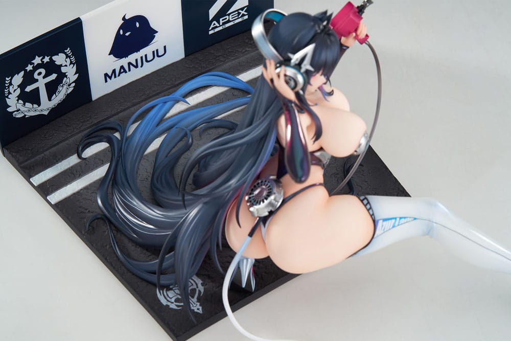 Azur Lane statuette PVC 1/7 Strasbourg Faerie of the Race Circuit Ver. 16 cm