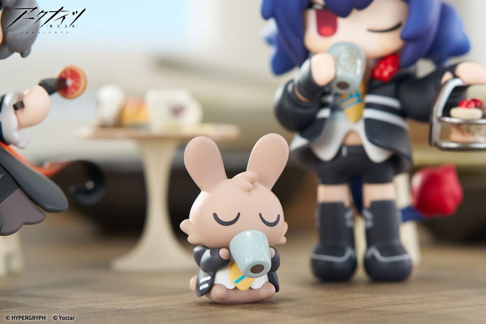 Arknights statuette PVC Would You Like A Dessert? Mini Series Ch'en 11 cm