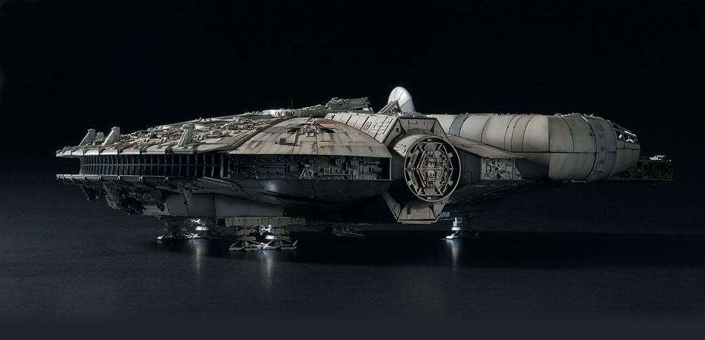 Star Wars Episode IV maquette Perfect Grade 1/72 Millennium Falcon 48 cm