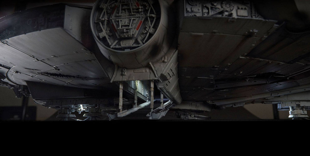 Star Wars Episode IV maquette Perfect Grade 1/72 Millennium Falcon 48 cm