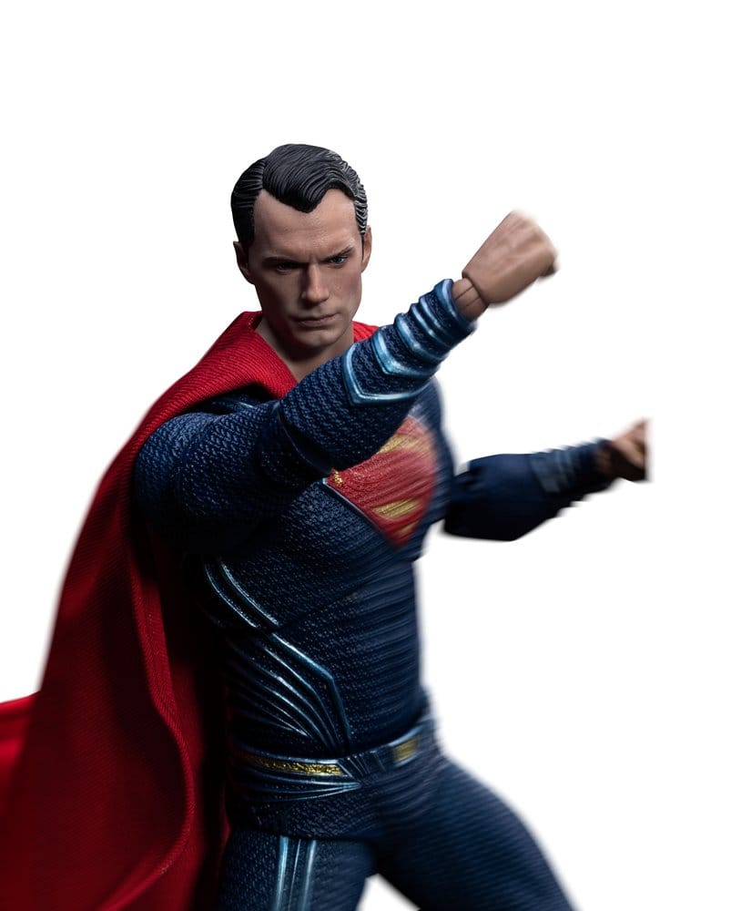 DC Comics Batman v Superman : L'Aube de la justice figurine Superman 2.0