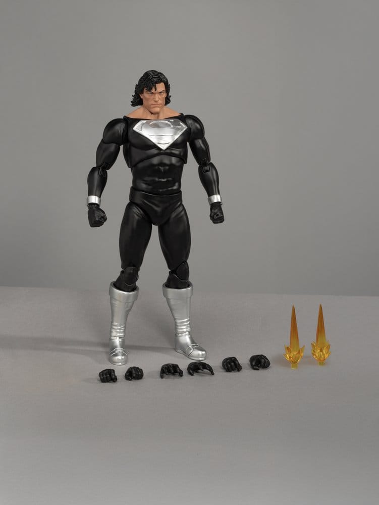 DC Comics figurine Superman Recovery Suit 21 cm