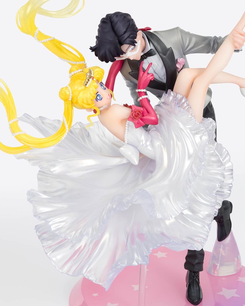 Sailor Moon statuette PVC FiguartsZERO Chouette Usagi & Tuxedo Mask Moonlight Glow Edition 24 cm
