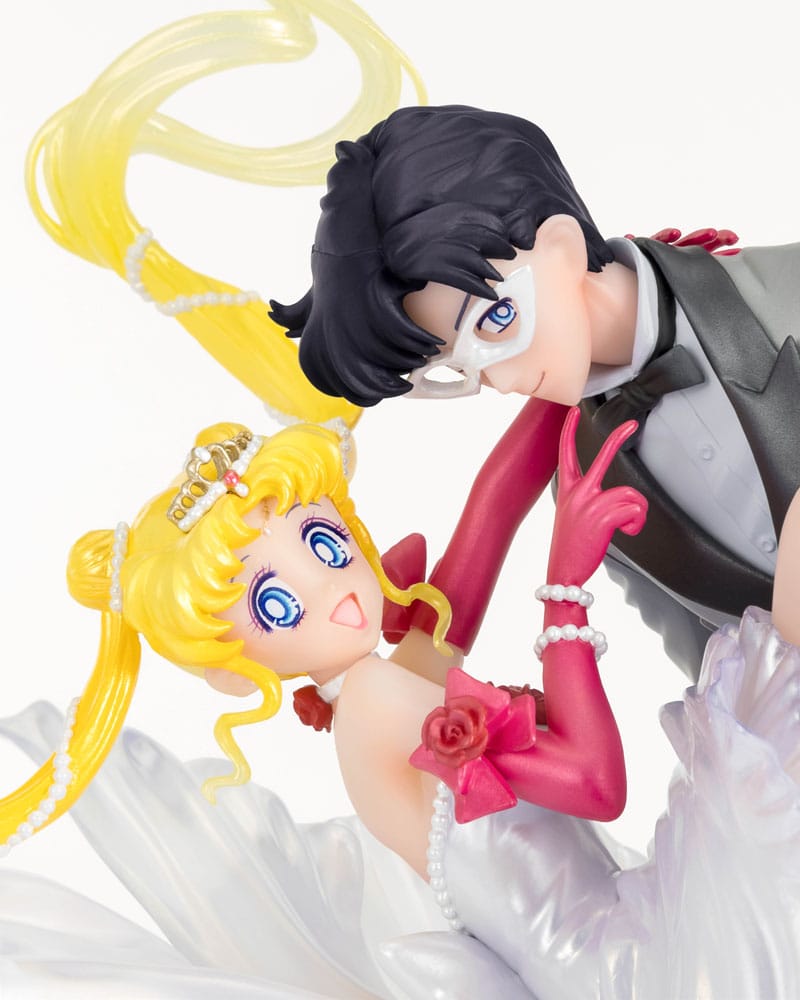 Sailor Moon statuette PVC FiguartsZERO Chouette Usagi & Tuxedo Mask Moonlight Glow Edition 24 cm