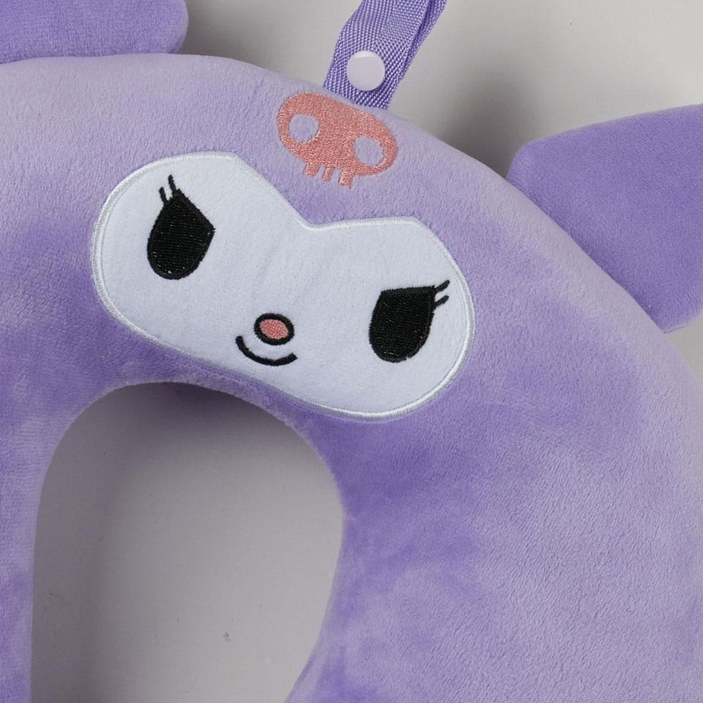 Sanrio Coussidou ou tour Kuromi 35 x 35 cm
