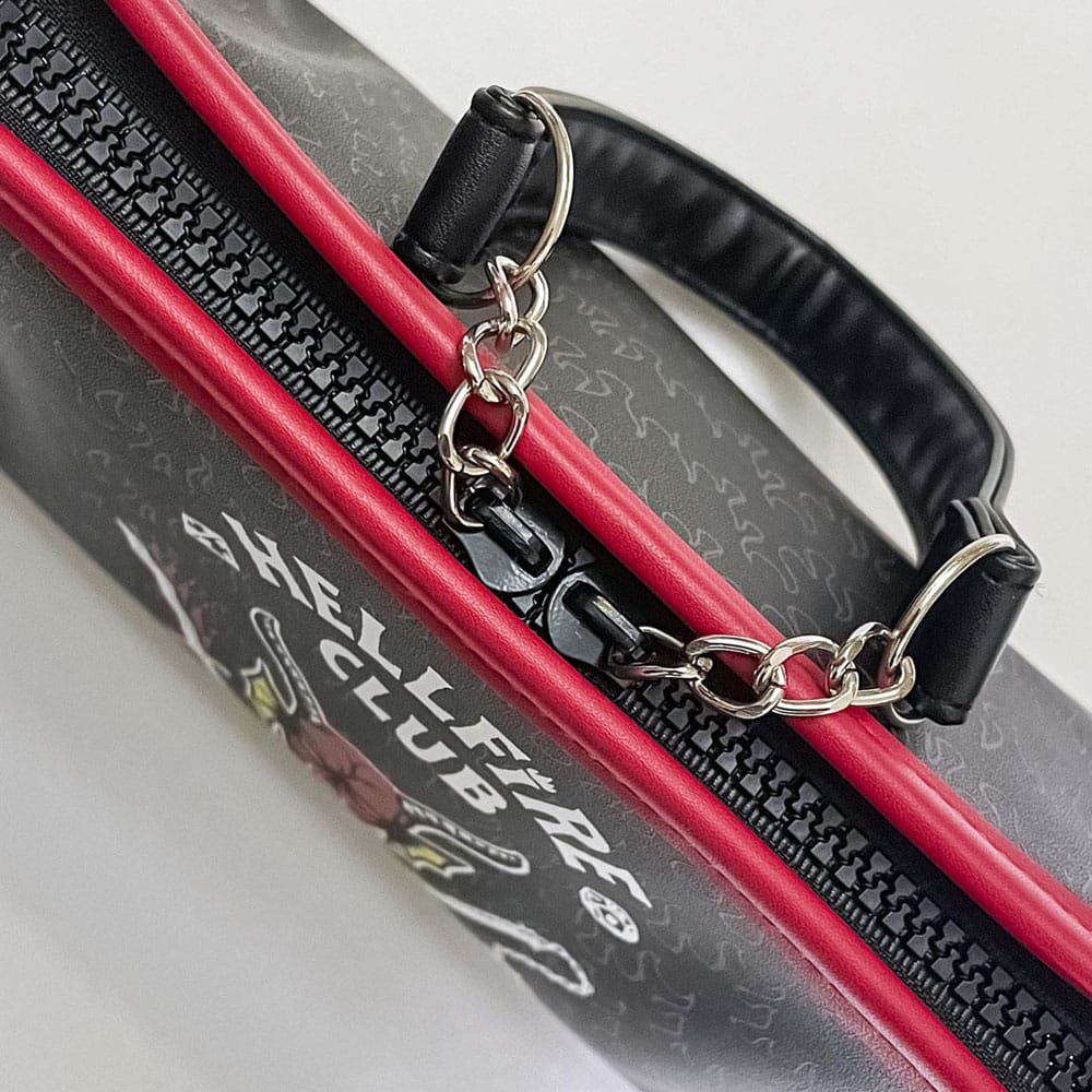 Stranger Things trousse de toilette Hellfire Club