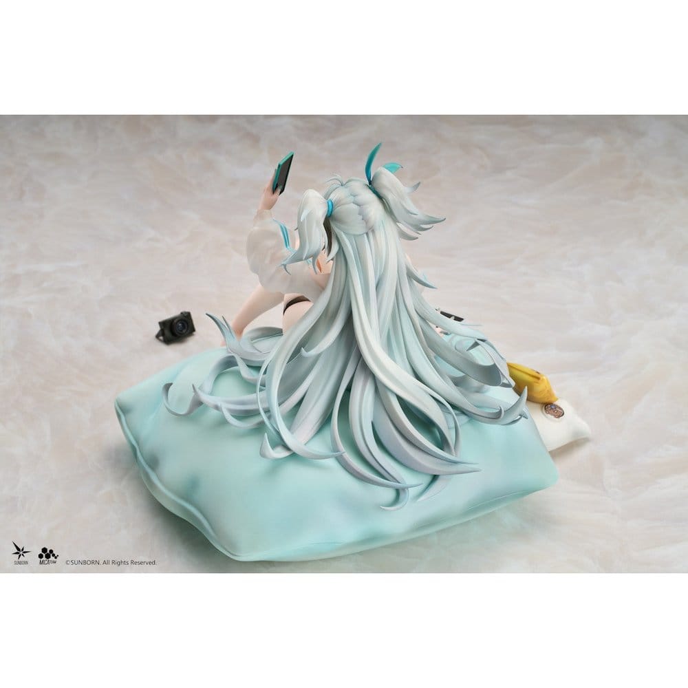 Girls' Frontline 2: Exilium figurine PVC 1/7 Florence Marvellous Herb Cake Ver. 19 cm