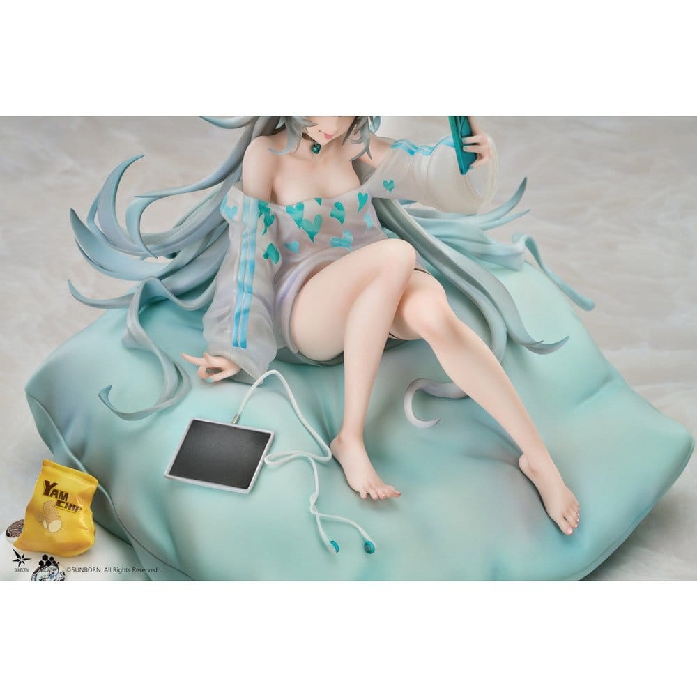 Girls' Frontline 2: Exilium figurine PVC 1/7 Florence Marvellous Herb Cake Ver. 19 cm