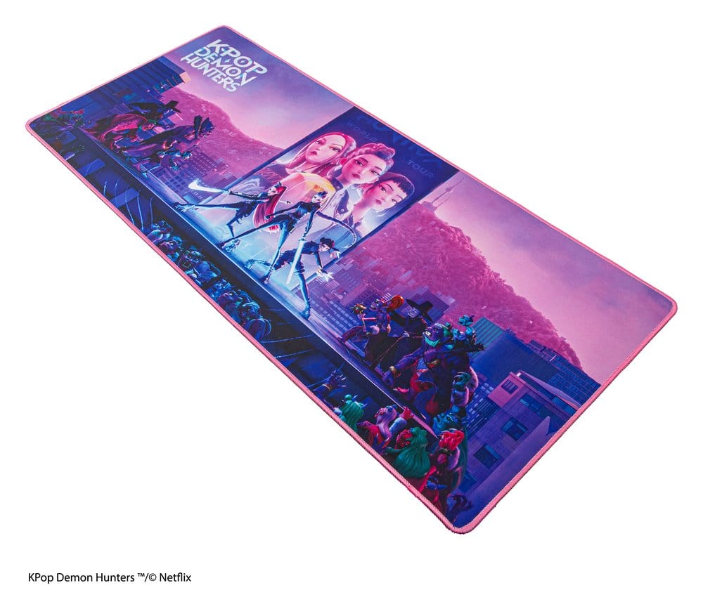 KPop Demon Hunters tapis de bureau Takedown XL