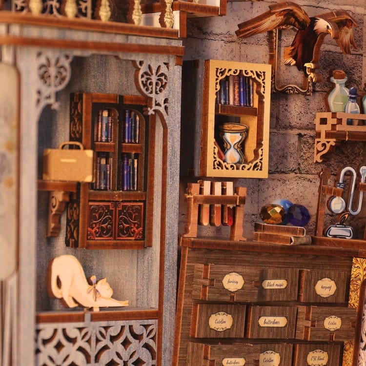 Maquette Book Nook Nebula Common Room 23 x 11 cm