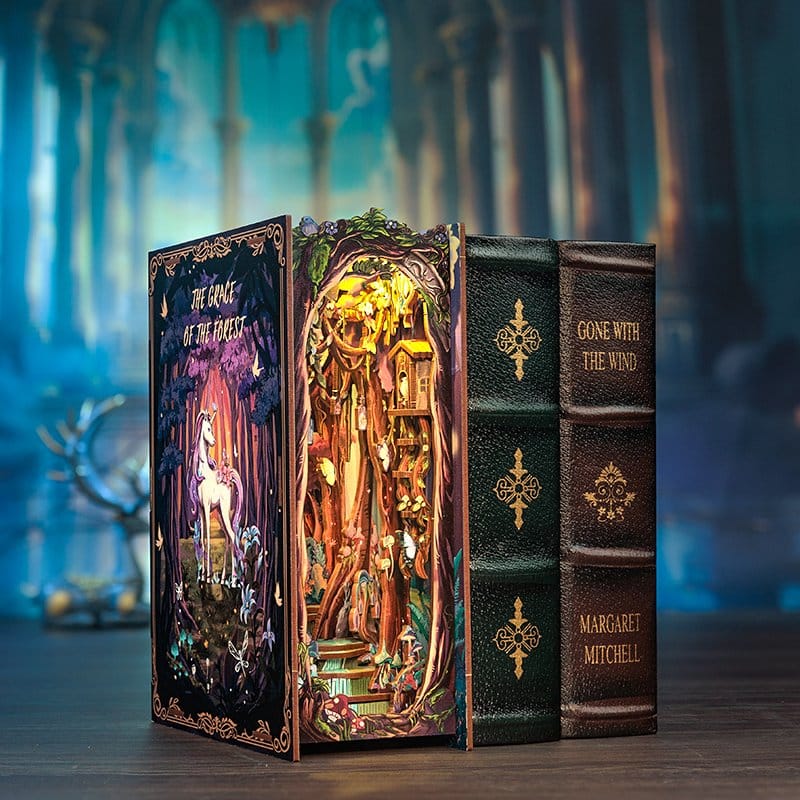Maquette Book Nook The Grace of Forest 22 x 8 cm