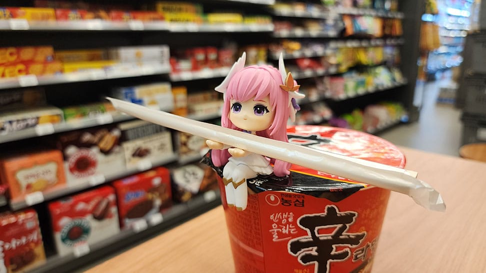 Goddess of Victory: Nikke statuette PVC Cup Noodle Holder Dorothy 9 cm