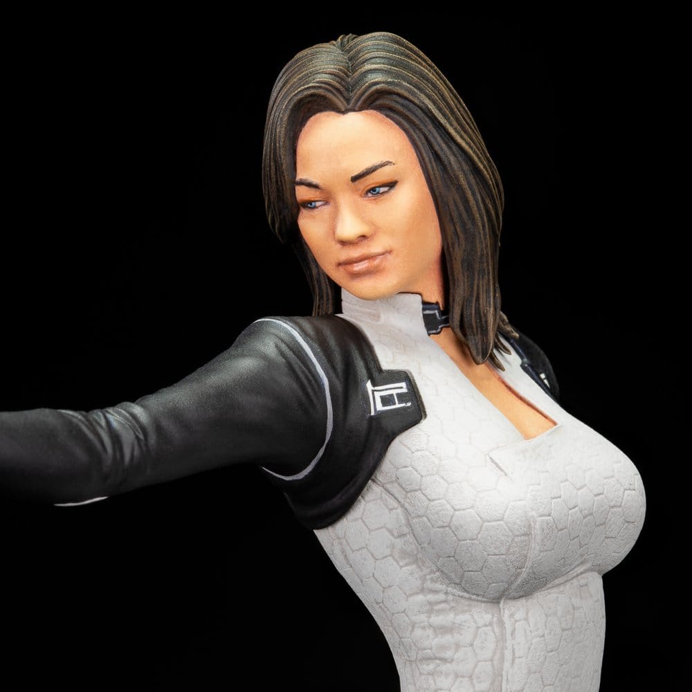 Mass Effect figurine PVC Miranda Lawson 22 cm