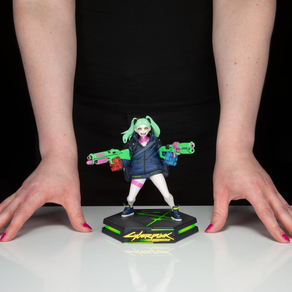Cyberpunk Edgerunners figurine PVC Rebecca 15 cm
