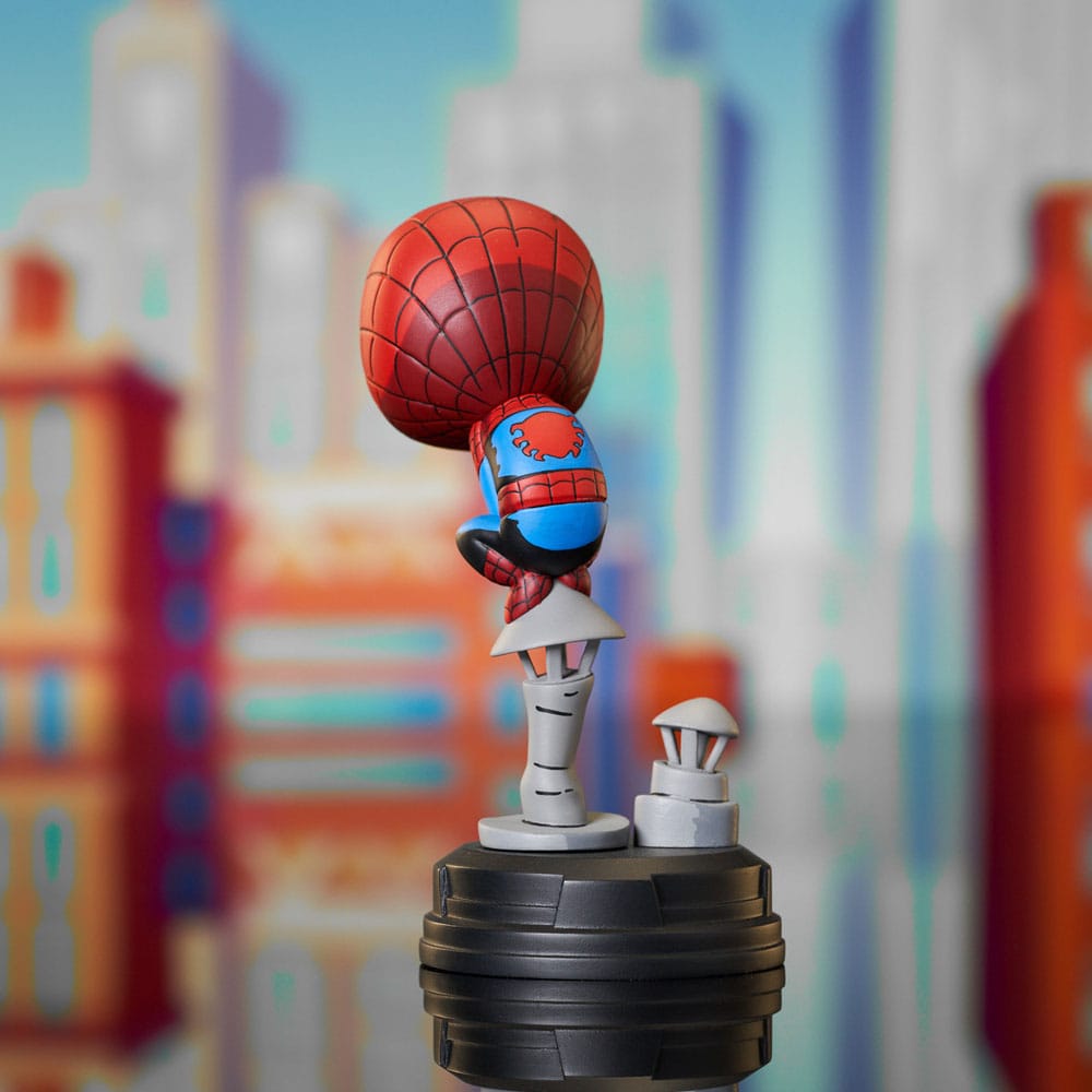 Marvel Animated statuette Spider-Man on Chimney 15 cm