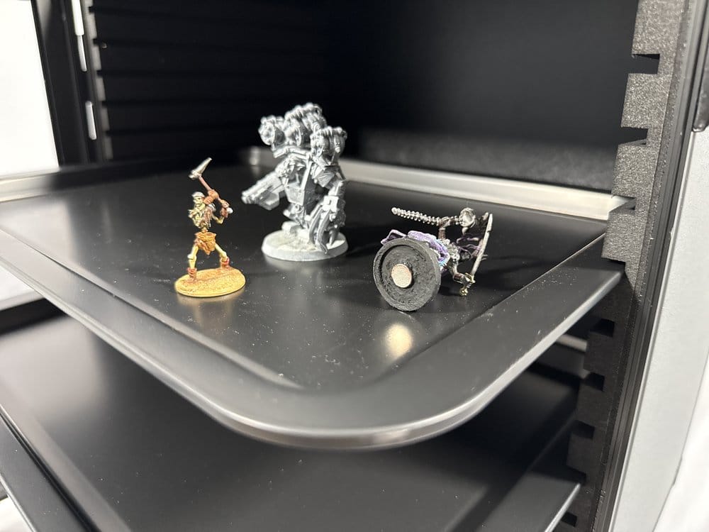 Evoretro Vitrine et Mallette de Transport pour Figurines et Modèles de Collection 45 x 37 cm