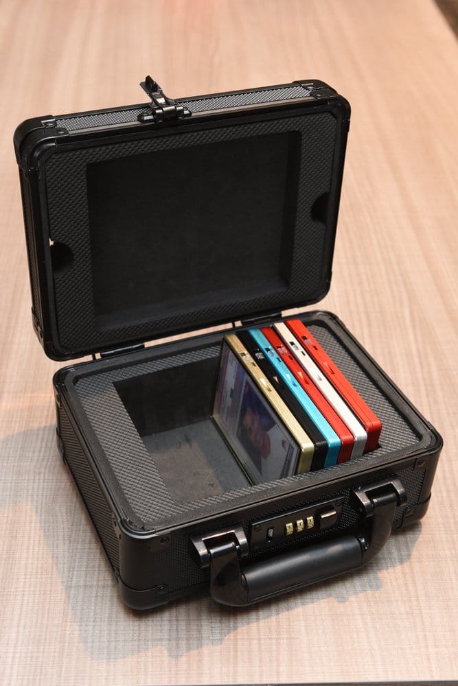 Evoretro Vitrine et Mallette de Transport pour Cartes Gradées avec Fenêtre Noir
