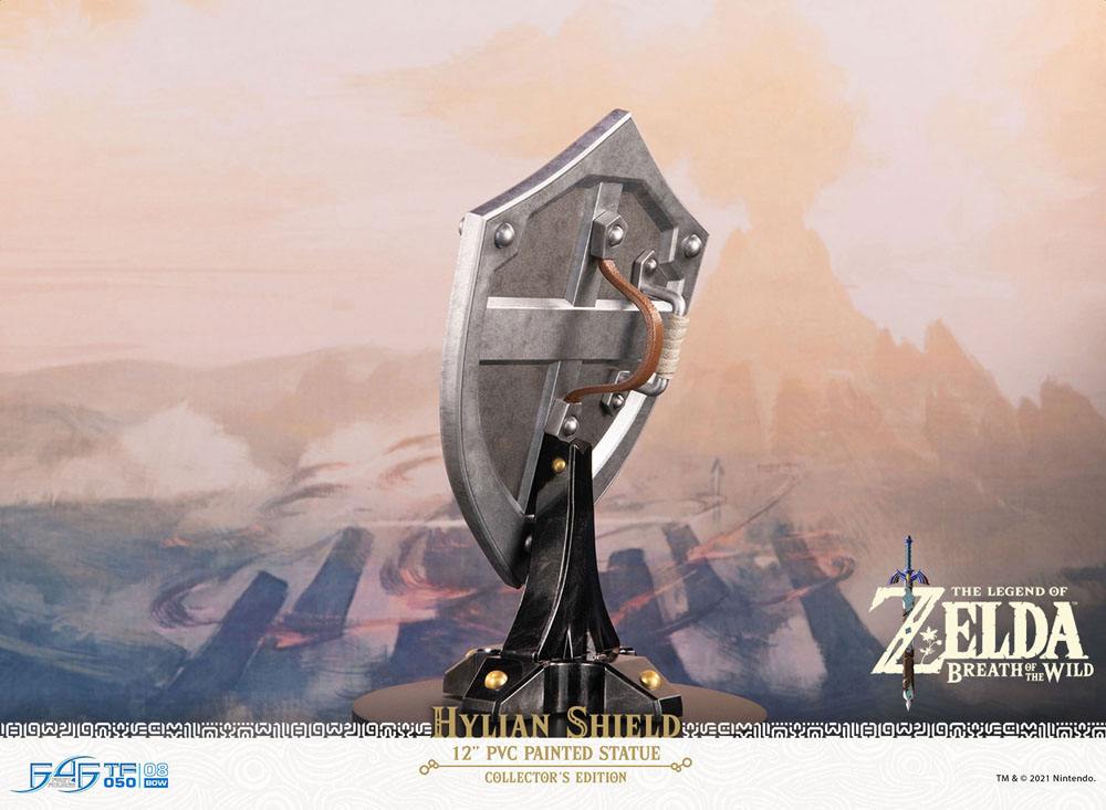 The Legend of Zelda Breath of the Wild statuette PVC Hylian Shield Collector's Edition 29 cm