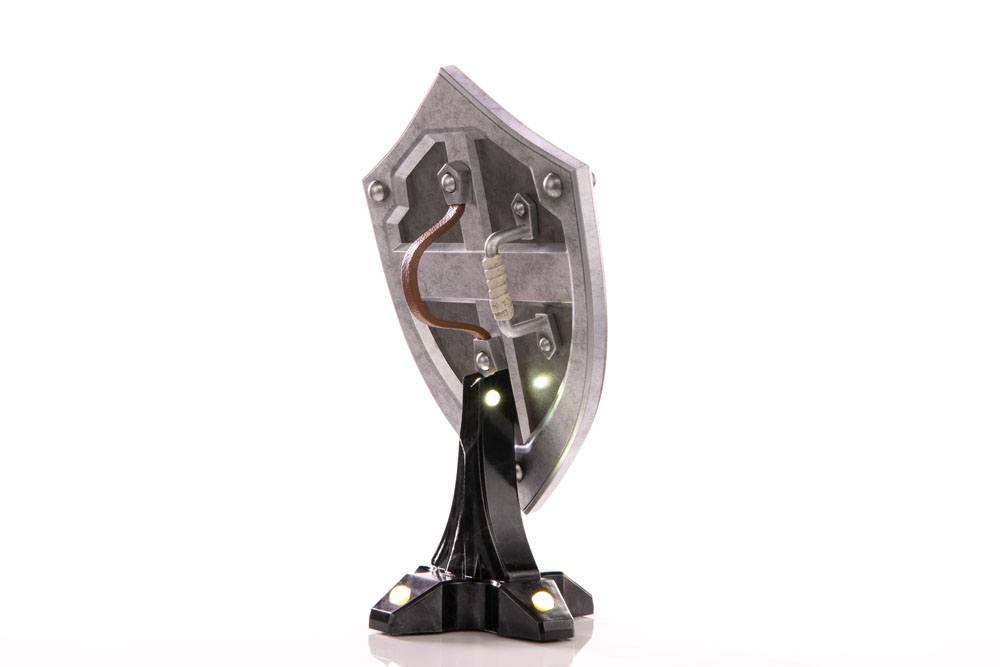 The Legend of Zelda Breath of the Wild statuette PVC Hylian Shield Collector's Edition 29 cm