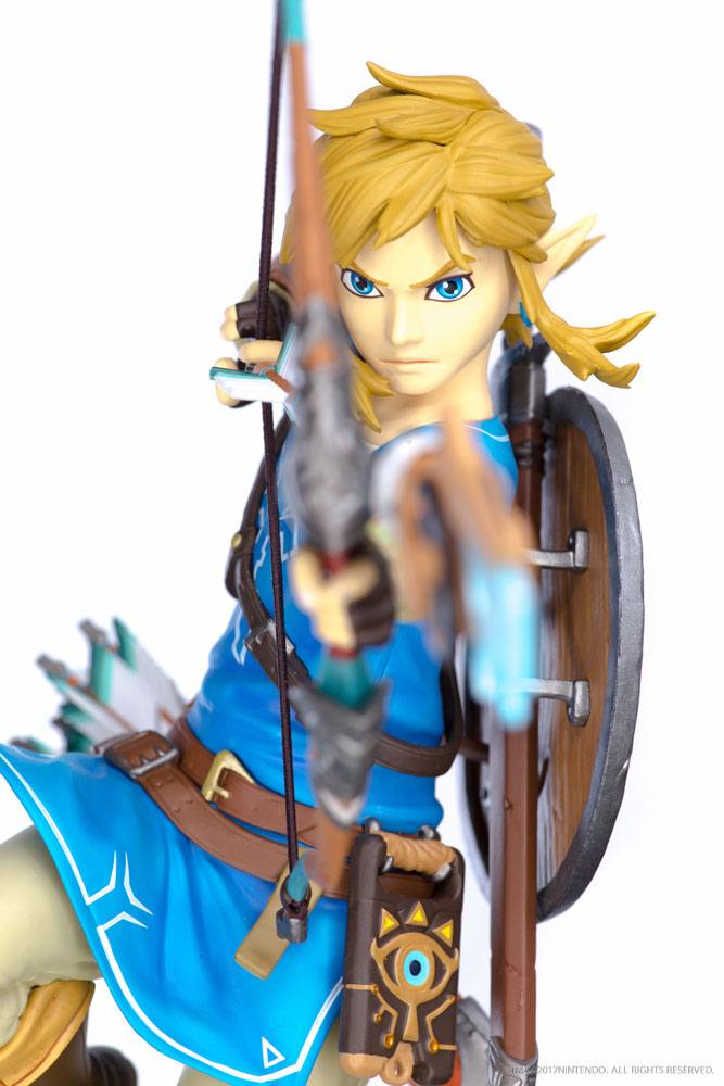 The Legend of Zelda Breath of the Wild statuette PVC Link 25 cm