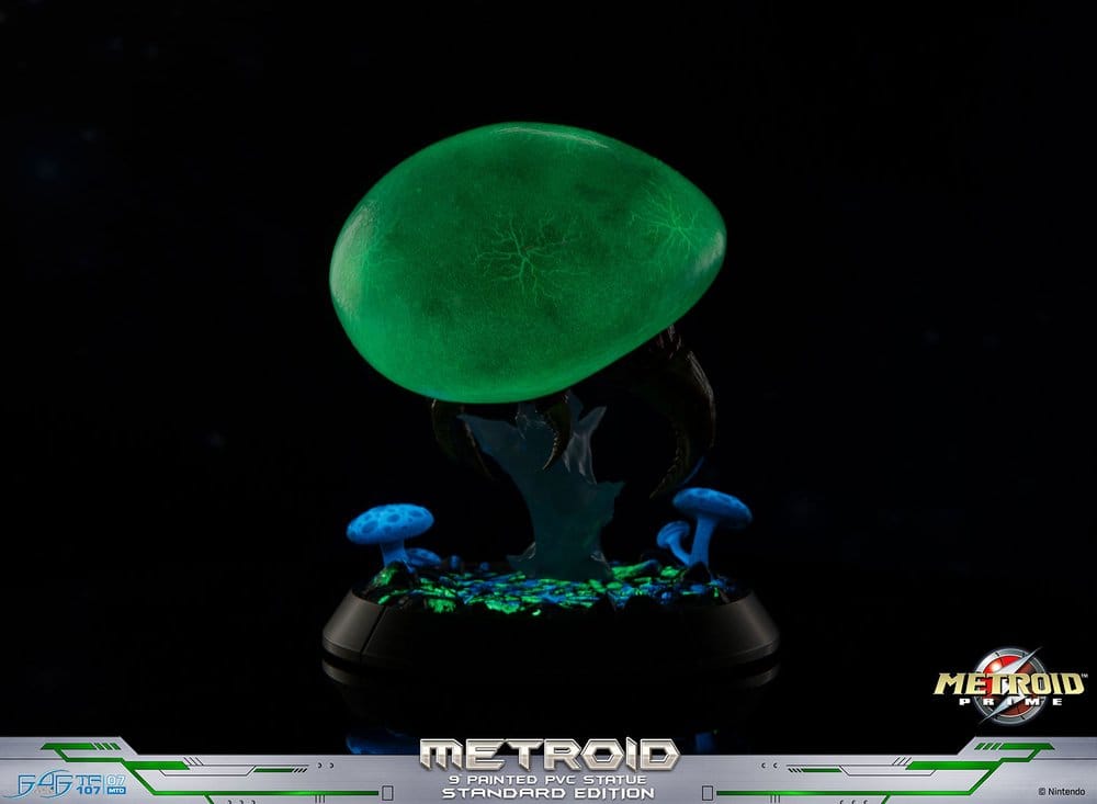Metroid Prime figurine PVC Metroid (Standard) (Glow in the Dark) 21 cm